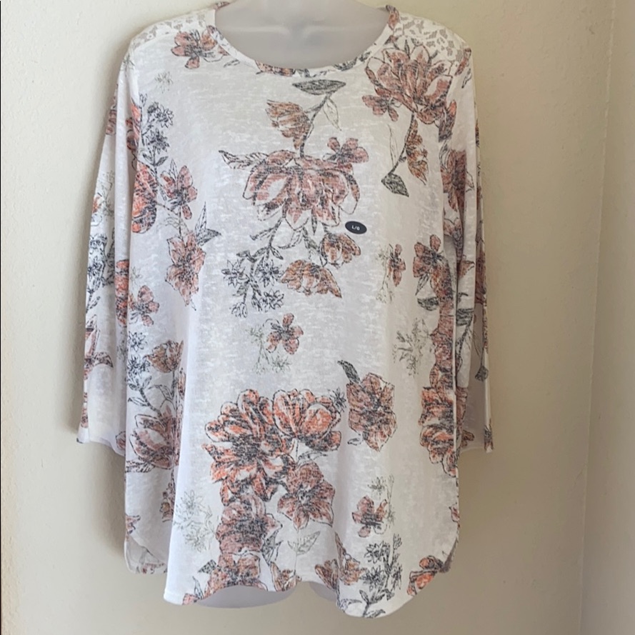 Brand New Van Heusen Top